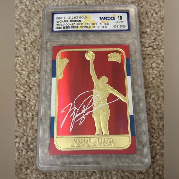 Michael Jordan 1998 Fleer 23K Red Holo Refractor Rookie w Signature GEM 10 - Picture 1 of 2